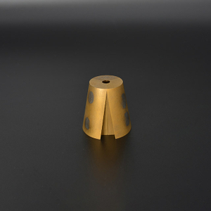 Set di matrici di qualit&agrave; superiore. Bullone di chiusura della matrice 